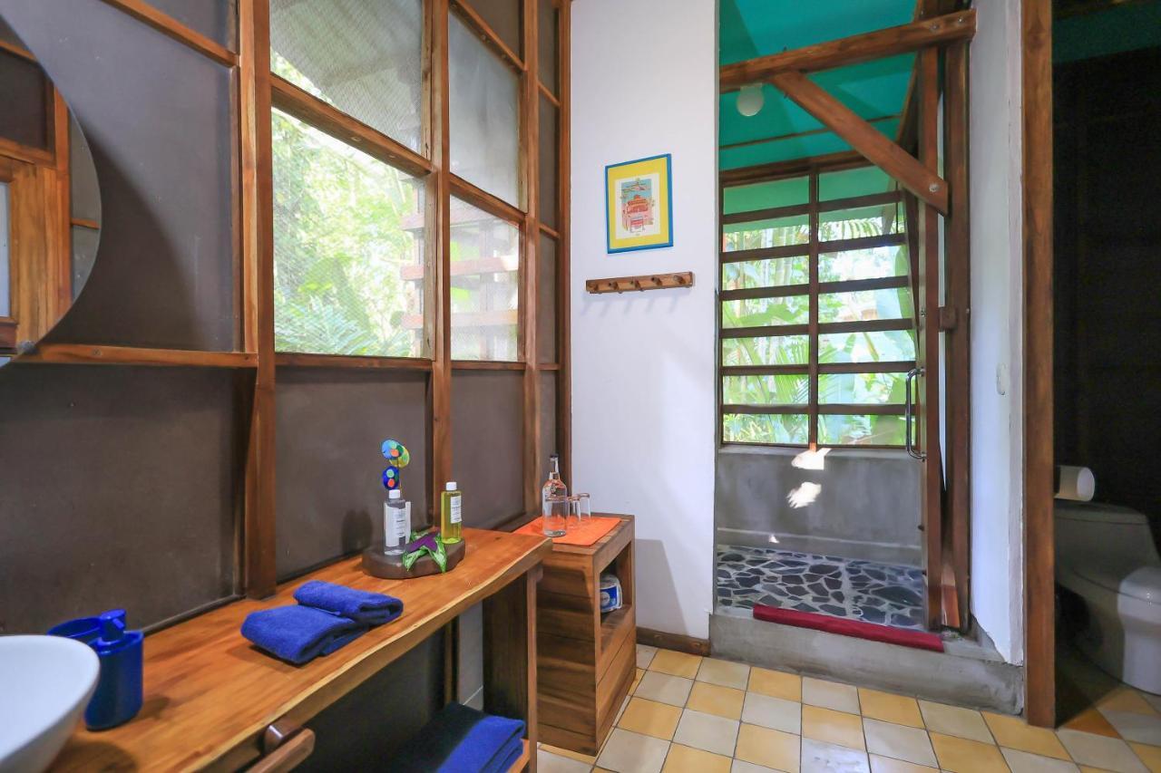 La Kukula Lodge Puerto Viejo de Talamanca Exteriör bild
