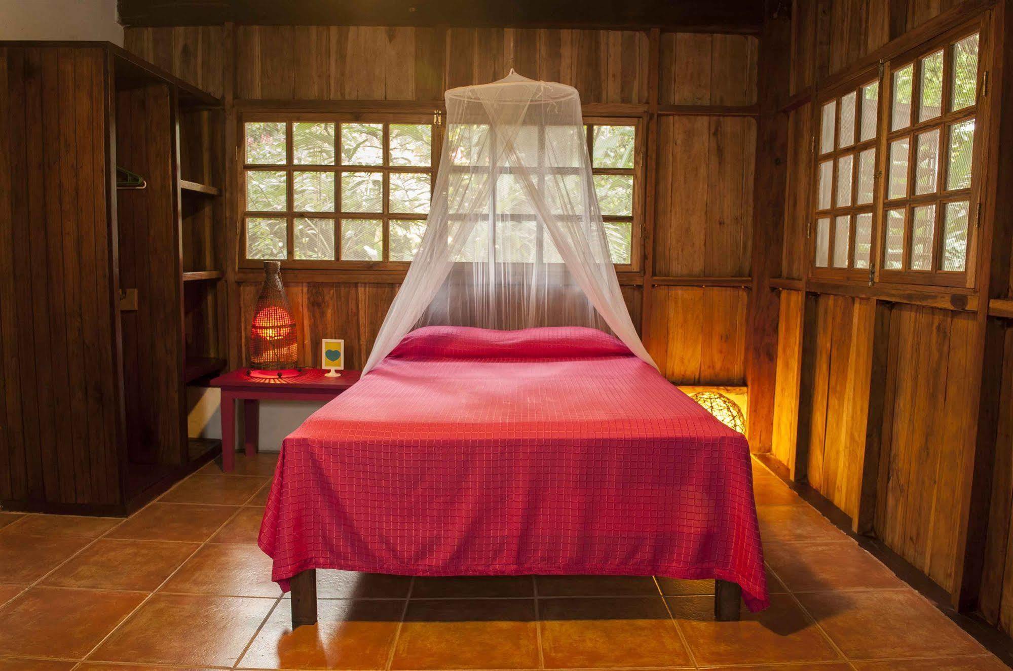 La Kukula Lodge Puerto Viejo de Talamanca Exteriör bild